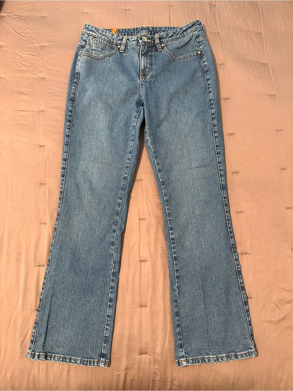 Women’s Aura by Wrangler Jeans
